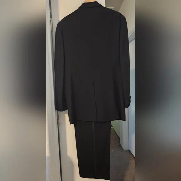 Chaps Ralph Lauren Black Tuxedo Jacket 42L Pants 35 X 30 Satin Lapels & Stripes